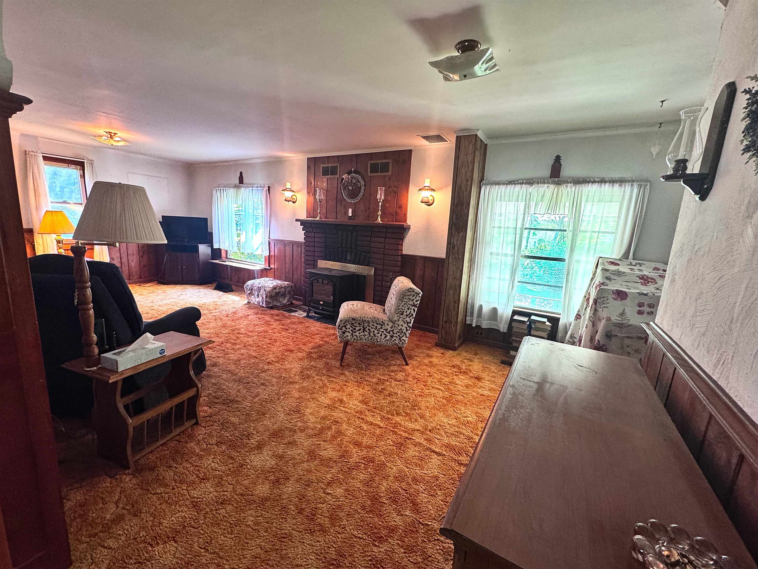 100 Webb Street Bennington, VT 05201 - Photo 12 of 57