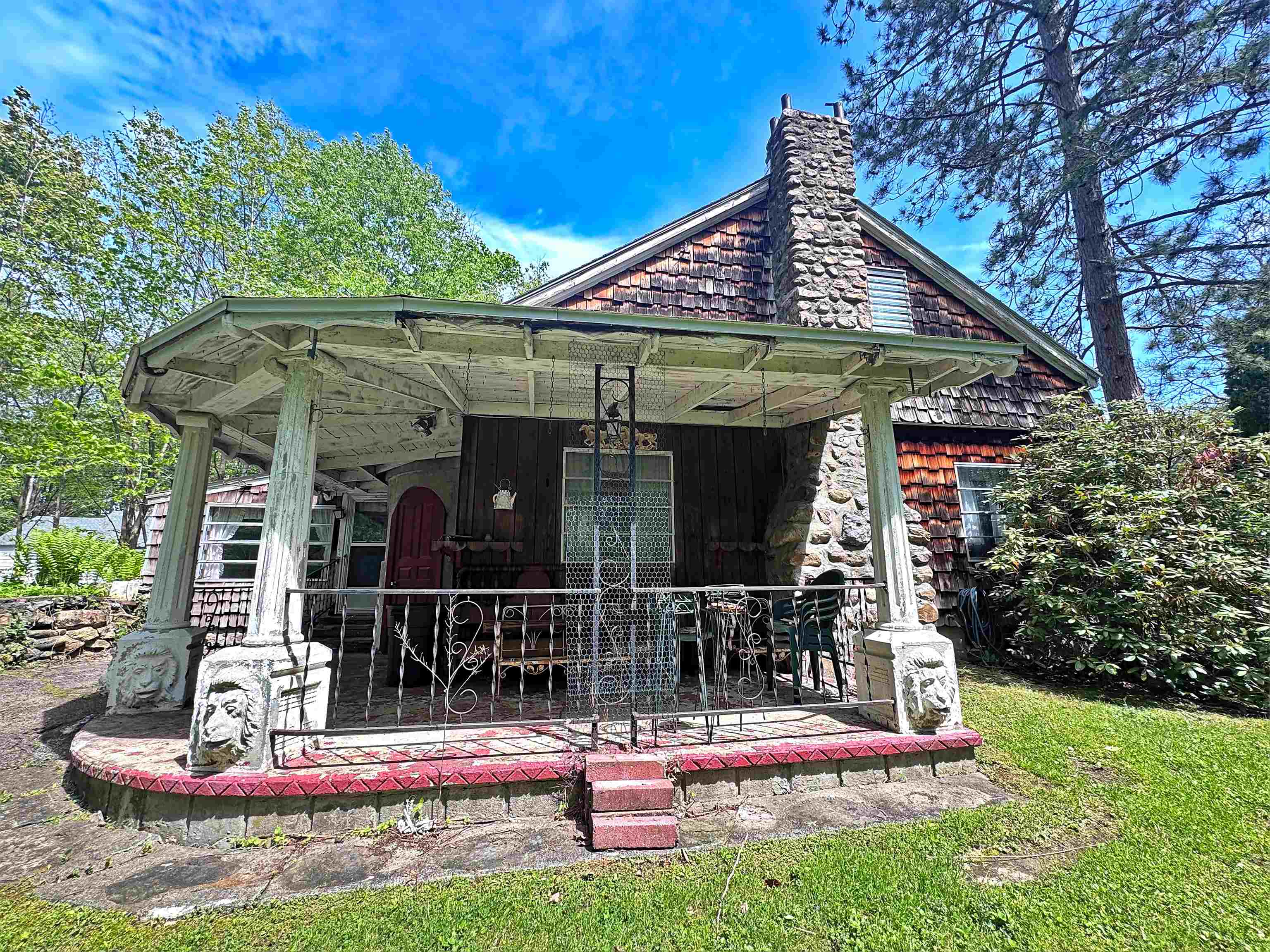 100 Webb Street Bennington, VT 05201 - Photo 2 of 57