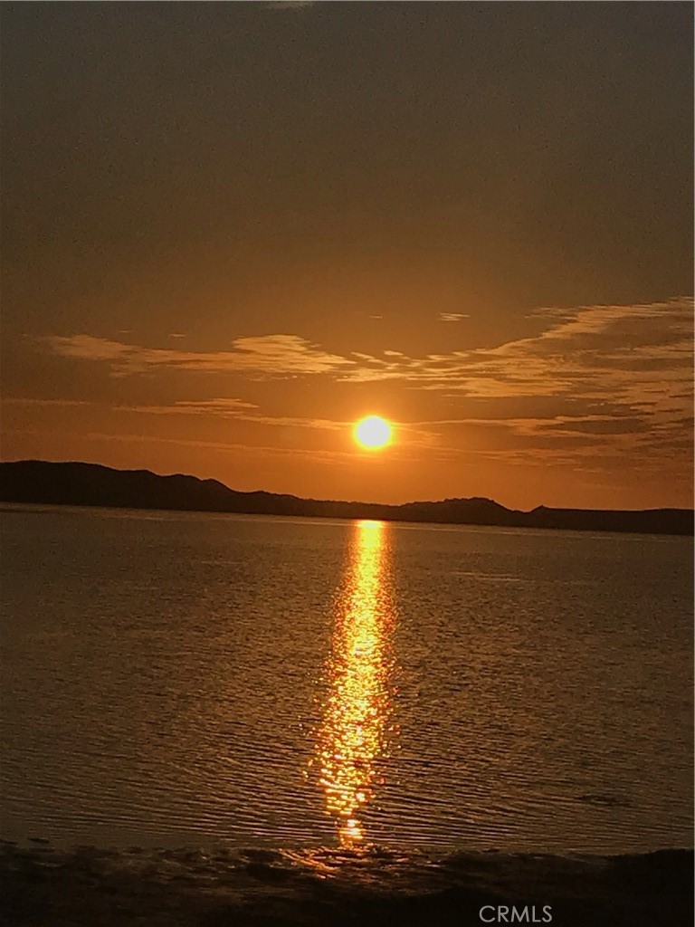 0 3rd Street Los Osos, CA 93402 - Photo 11 of 11 a view of an ocean from sunset