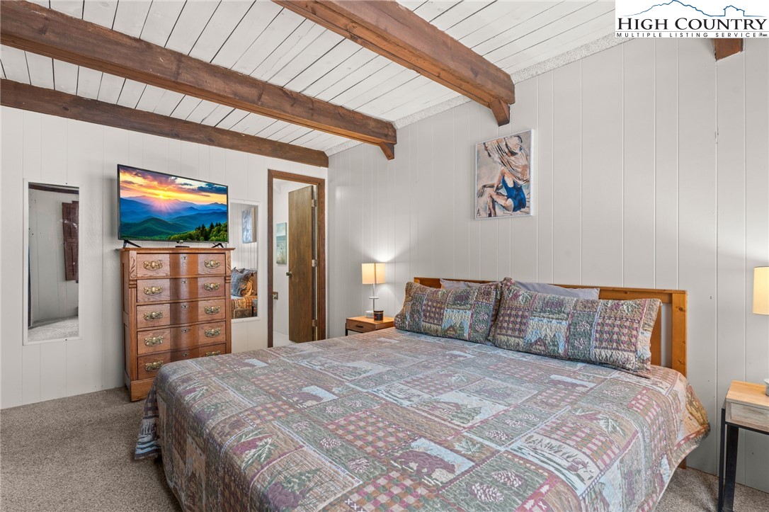 905 Charter Hills Road Beech Mountain, NC 28604 - Photo 11 of 33