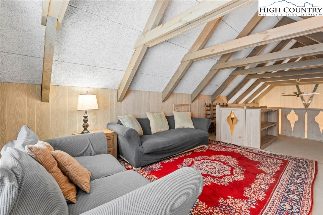 905 Charter Hills Road Beech Mountain, NC 28604 - Photo 18 of 33