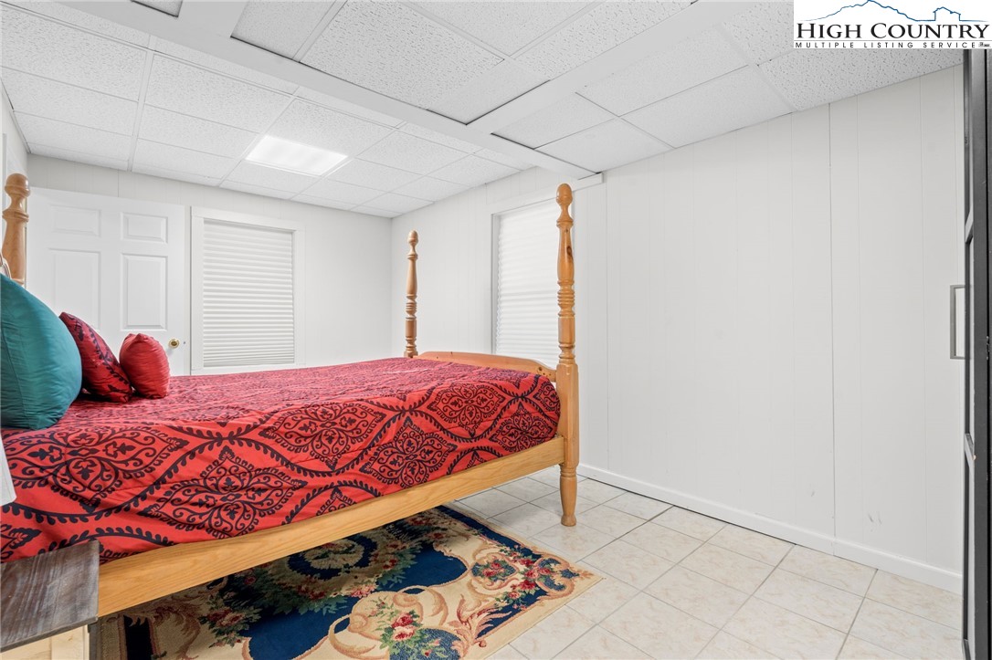 905 Charter Hills Road Beech Mountain, NC 28604 - Photo 23 of 33