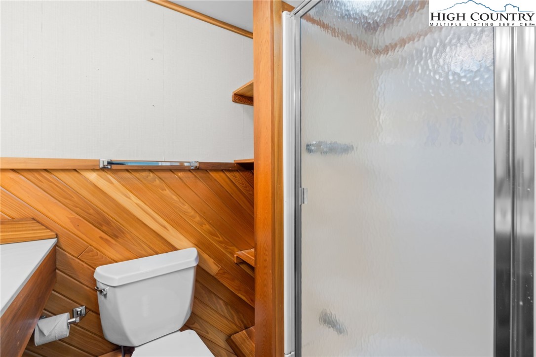 905 Charter Hills Road Beech Mountain, NC 28604 - Photo 25 of 33