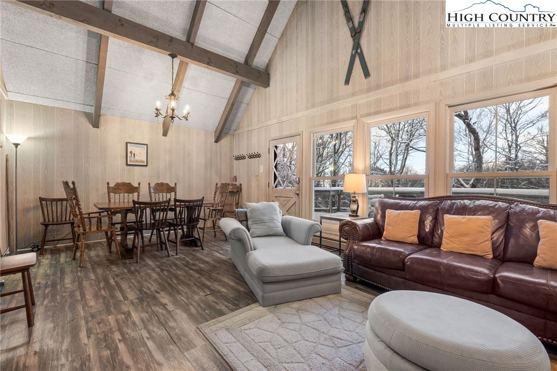 905 Charter Hills Road Beech Mountain, NC 28604 - Photo 5 of 33