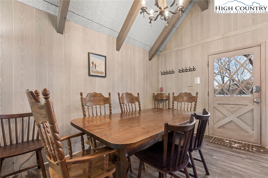 905 Charter Hills Road Beech Mountain, NC 28604 - Photo 8 of 33