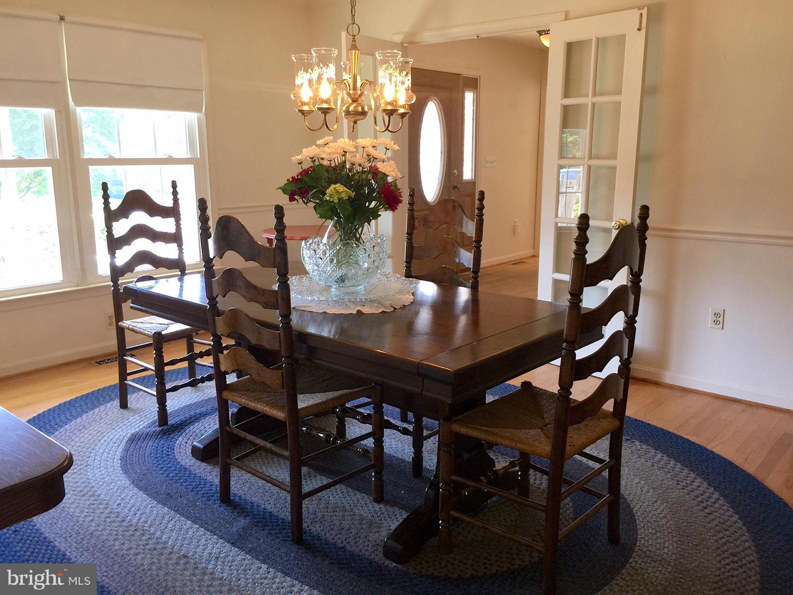 6680 Carters Run Road Warrenton, VA 20186 - Photo 12 of 30 Dining Room