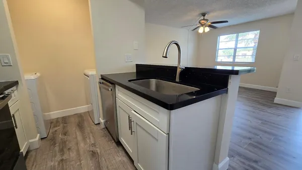 $1,650 | 1259 Southwest 46th Avenue, Unit 1907, Pompano Beach, FL 33069