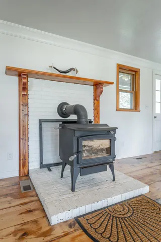 a house view with garden space