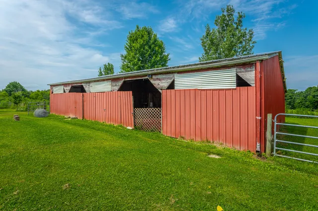 $450,000 | 2195 Myers Road, Pikeville, TN 37367