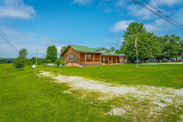 $450,000 | 2195 Myers Road, Pikeville, TN 37367