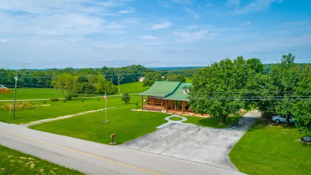 $450,000 | 2195 Myers Road, Pikeville, TN 37367