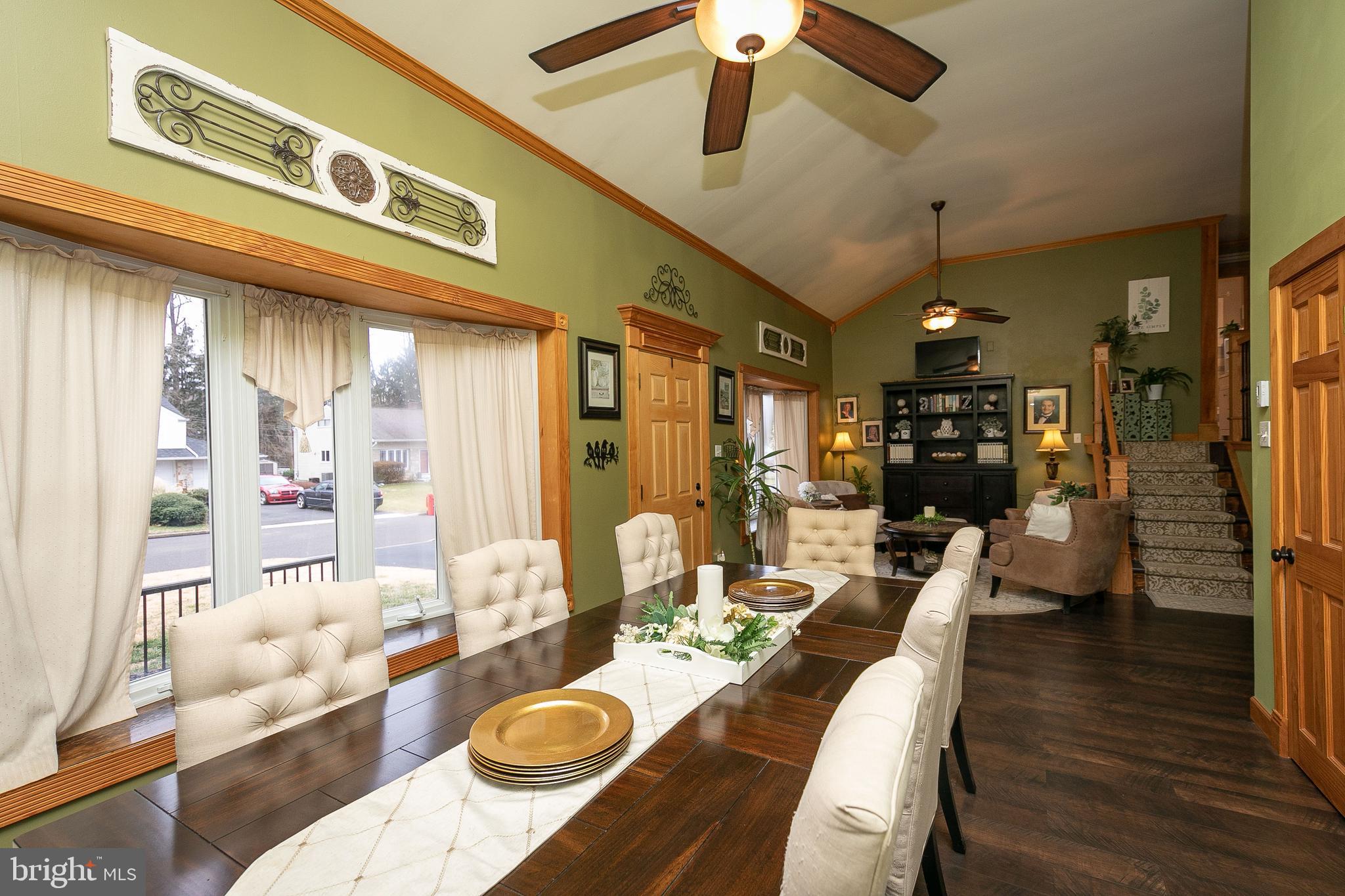 164 Crockett Road Warminster, PA 18974 - Photo 4 of 29 Gallery Image 4