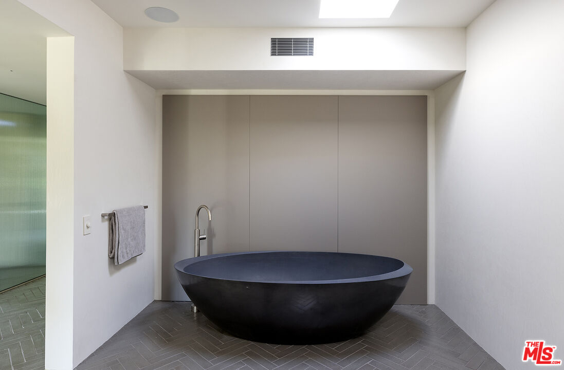 40281 Sand Dune Road Rancho Mirage, CA 92270 - Photo 15 of 31