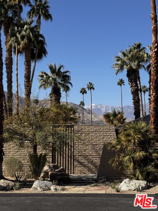 40281 Sand Dune Road Rancho Mirage, CA 92270 - Photo 3 of 31