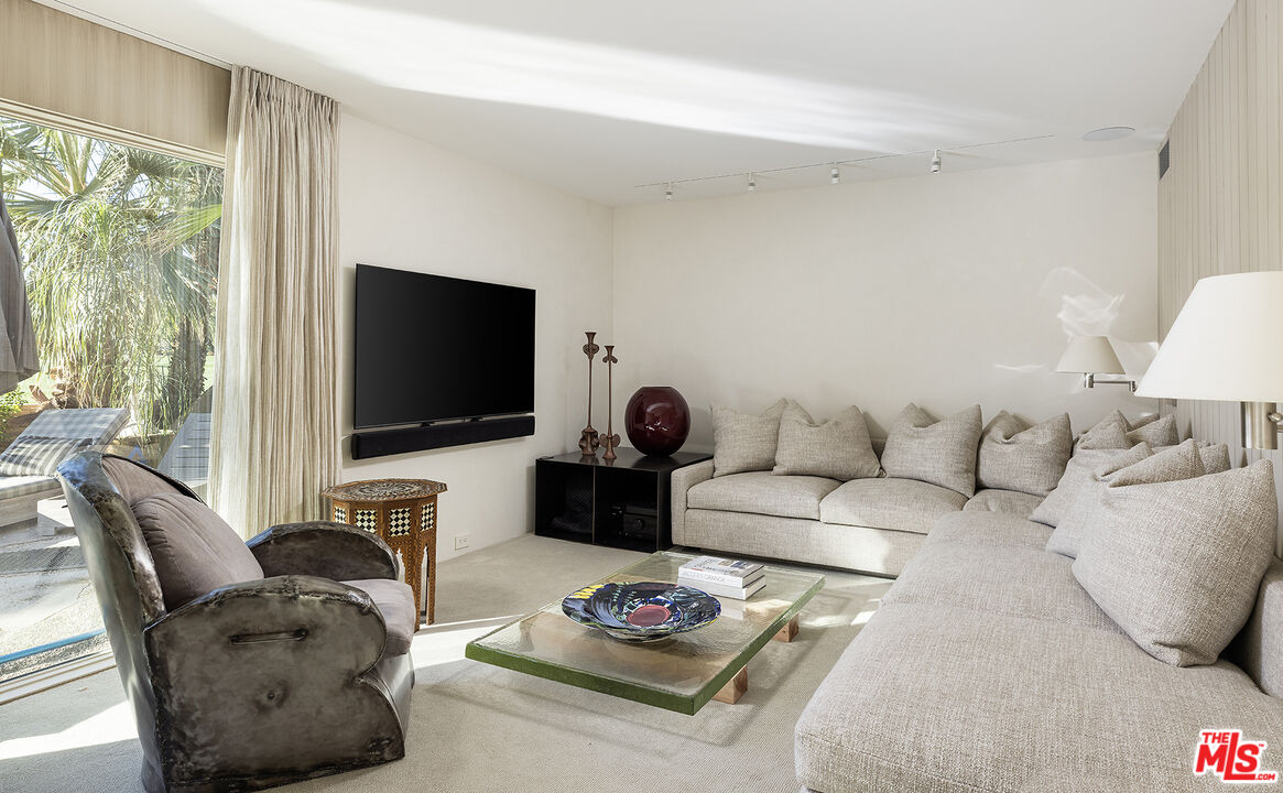 40281 Sand Dune Road Rancho Mirage, CA 92270 - Photo 7 of 31