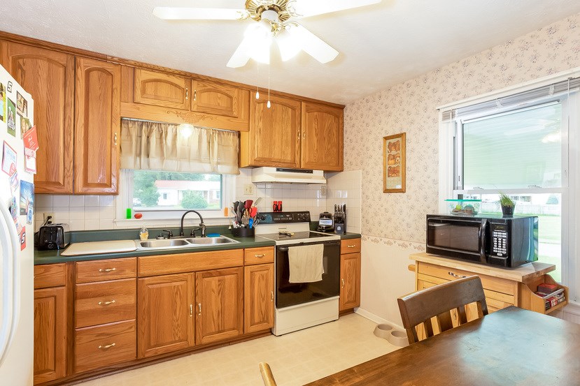 7442 Lilly Square Dayton, VA 22821 - Photo 8 of 30 Gallery Image 8