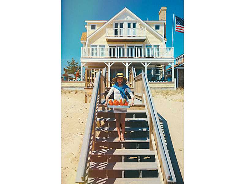 119 Atlantic Avenue Westerly, RI 02891 - Photo 2 of 25 Exterior Front.