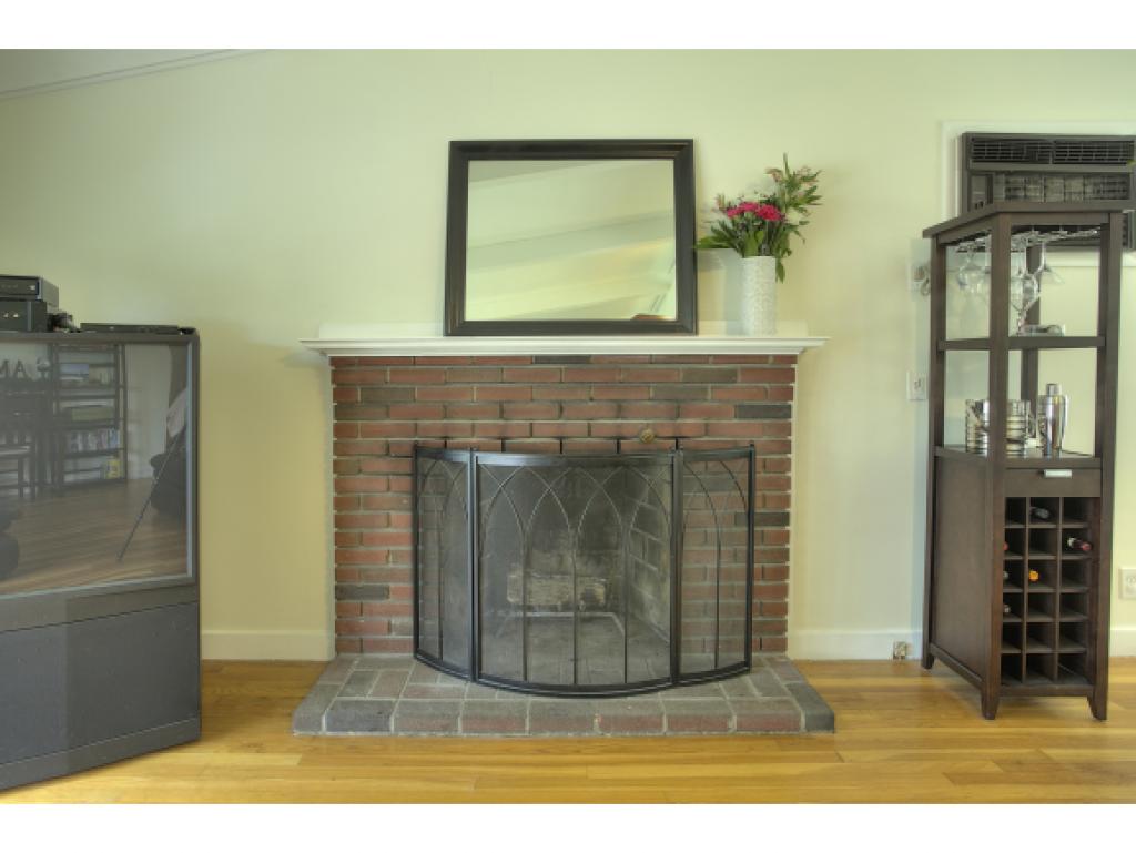 67 Old Rockingham Road Salem, NH 03079 - Photo 12 of 28 Gallery Image 12