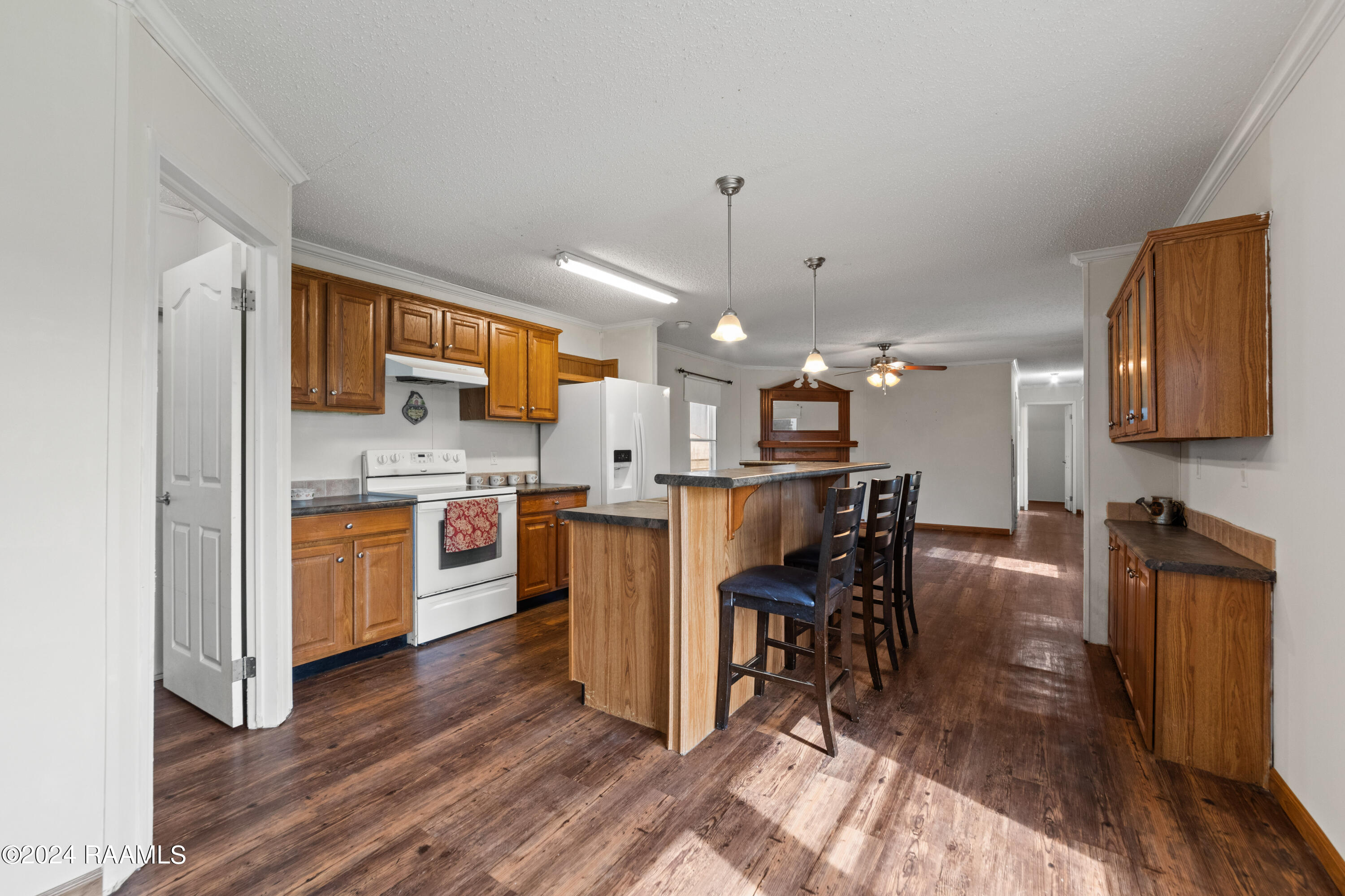 14720 George Kaplan, LA 70548 - Photo 3 of 42 14720George-9