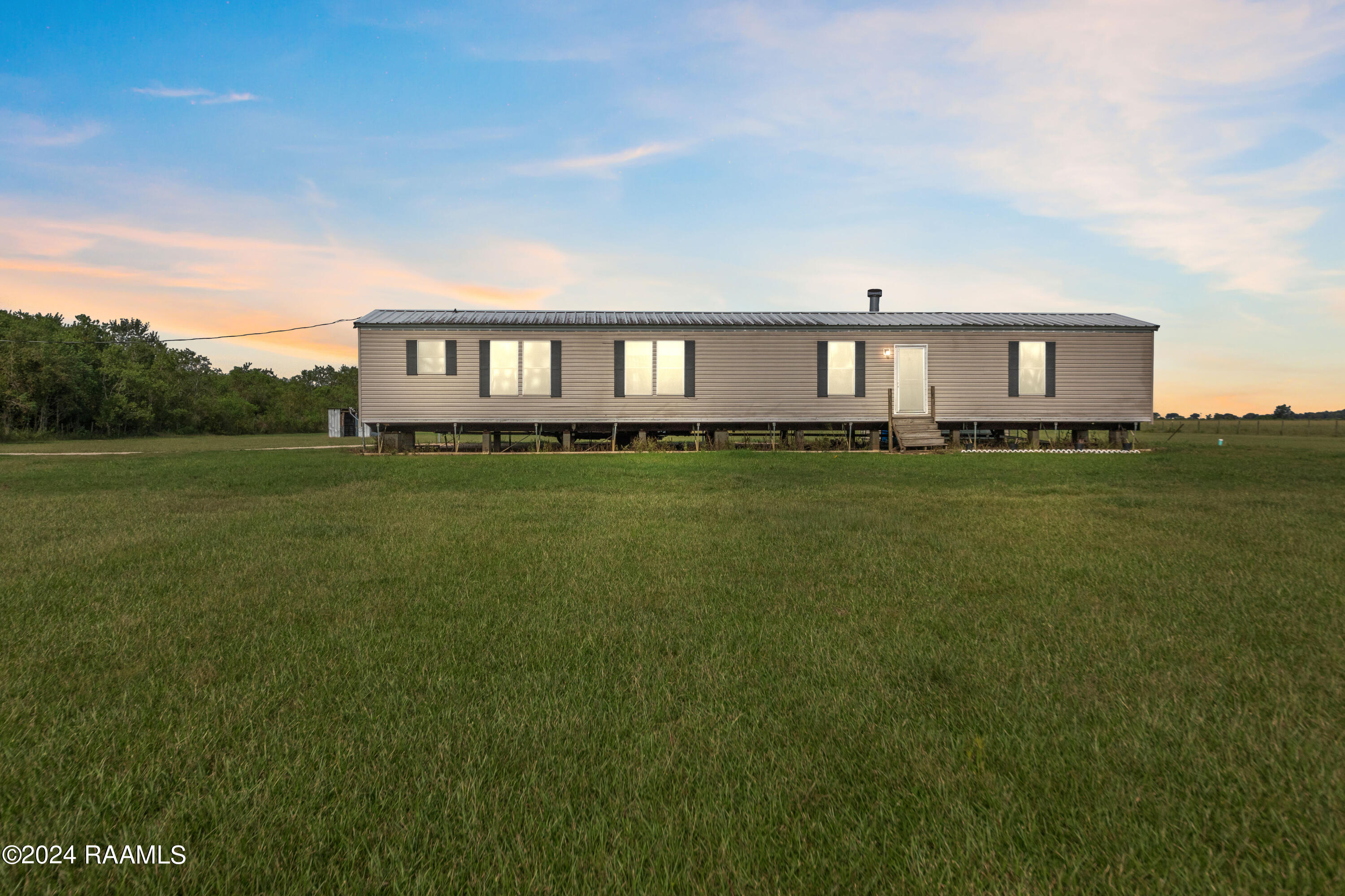 14720 George Kaplan, LA 70548 - Photo 42 of 42 twilight