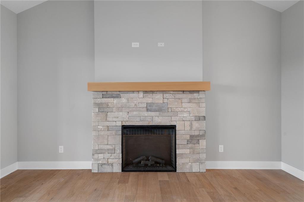 8213 Aurora Street Lenexa, KS 66220 - Photo 15 of 45