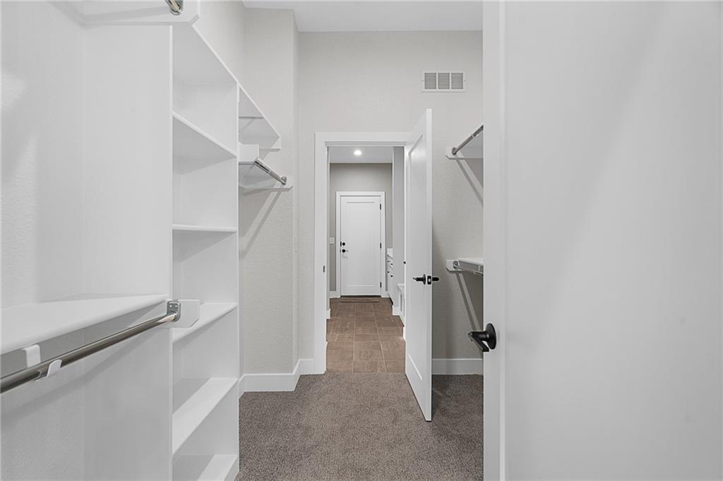 8213 Aurora Street Lenexa, KS 66220 - Photo 21 of 45