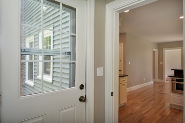 79 Hartwell Road Bedford, MA 01730 - Photo 13 of 28 Gallery Image 13