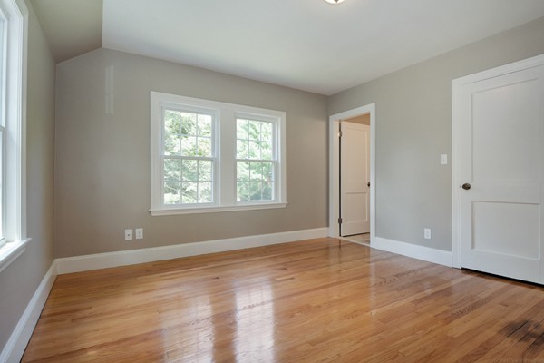 79 Hartwell Road Bedford, MA 01730 - Photo 17 of 28 Gallery Image 17