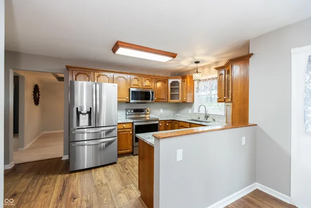 $349,900 | 2831 Whitney Way, Seymour, IN 47274