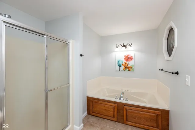 $349,900 | 2831 Whitney Way, Seymour, IN 47274