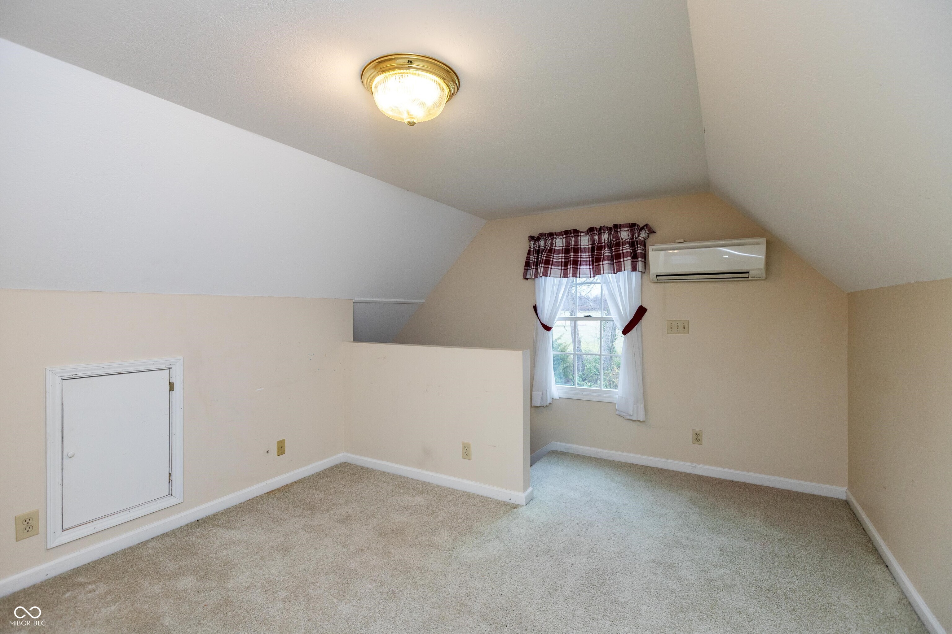 2831 Whitney Way Seymour, IN 47274 - Photo 27 of 33