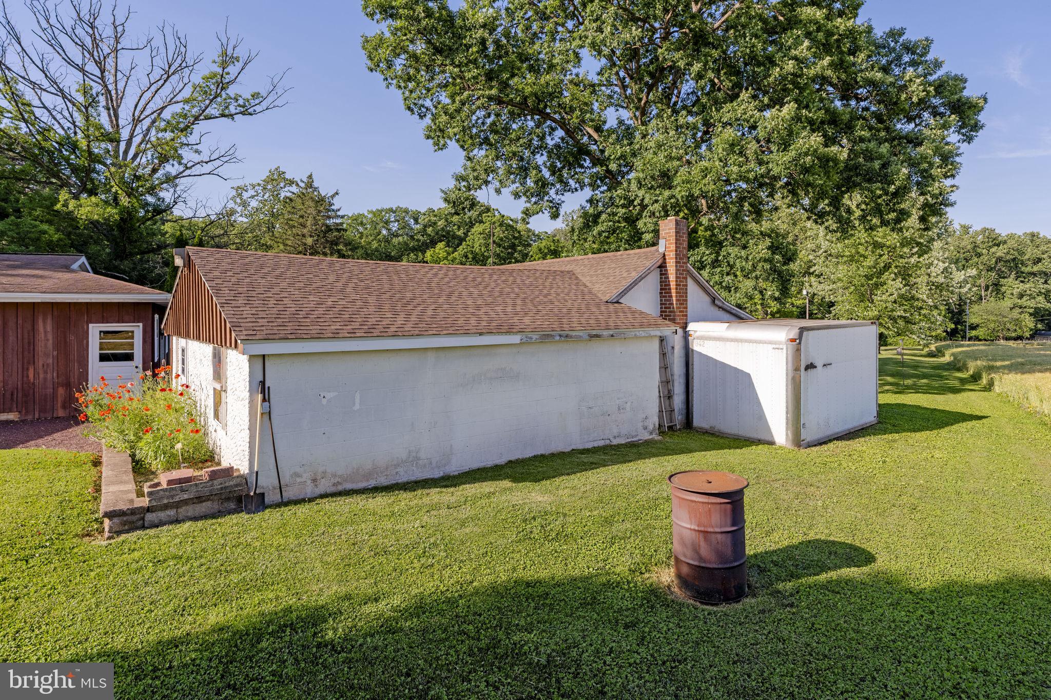 225 Hartings Park Road Denver, PA 17517 - Photo 16 of 54