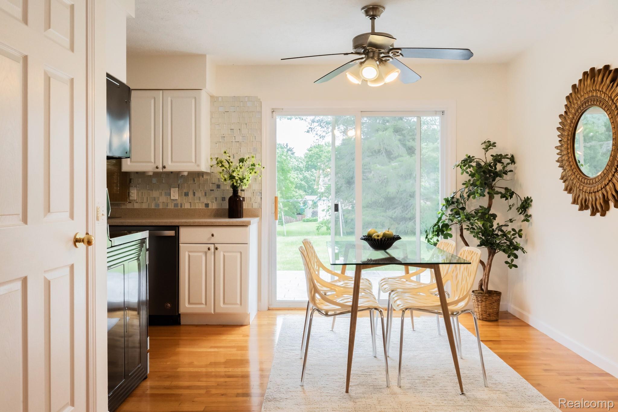 3882 Okemos Road Okemos, MI 48864 - Photo 15 of 50 3882Okemos15.jpg