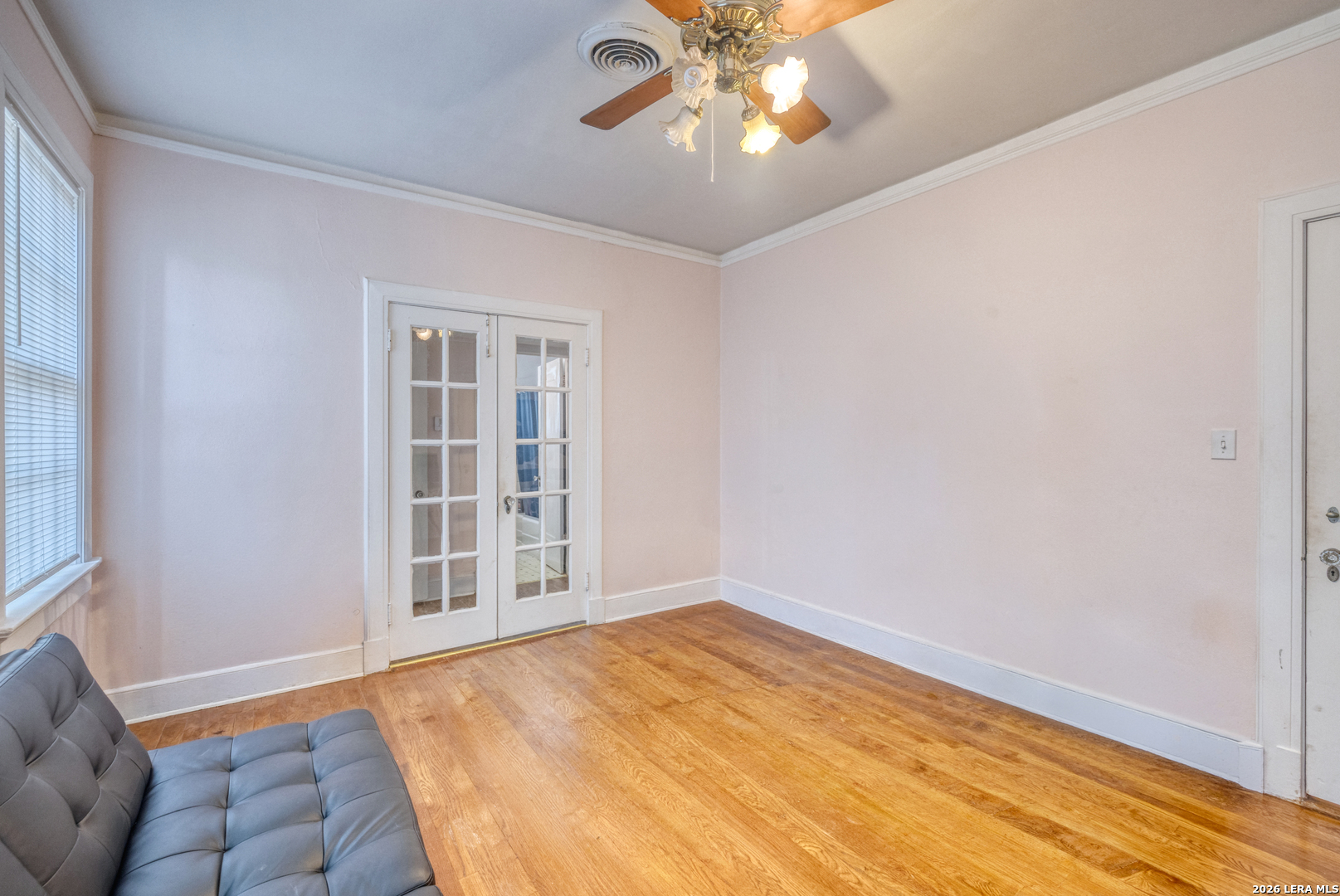 440 South Getty Street Uvalde, TX 78801 - Photo 20 of 39