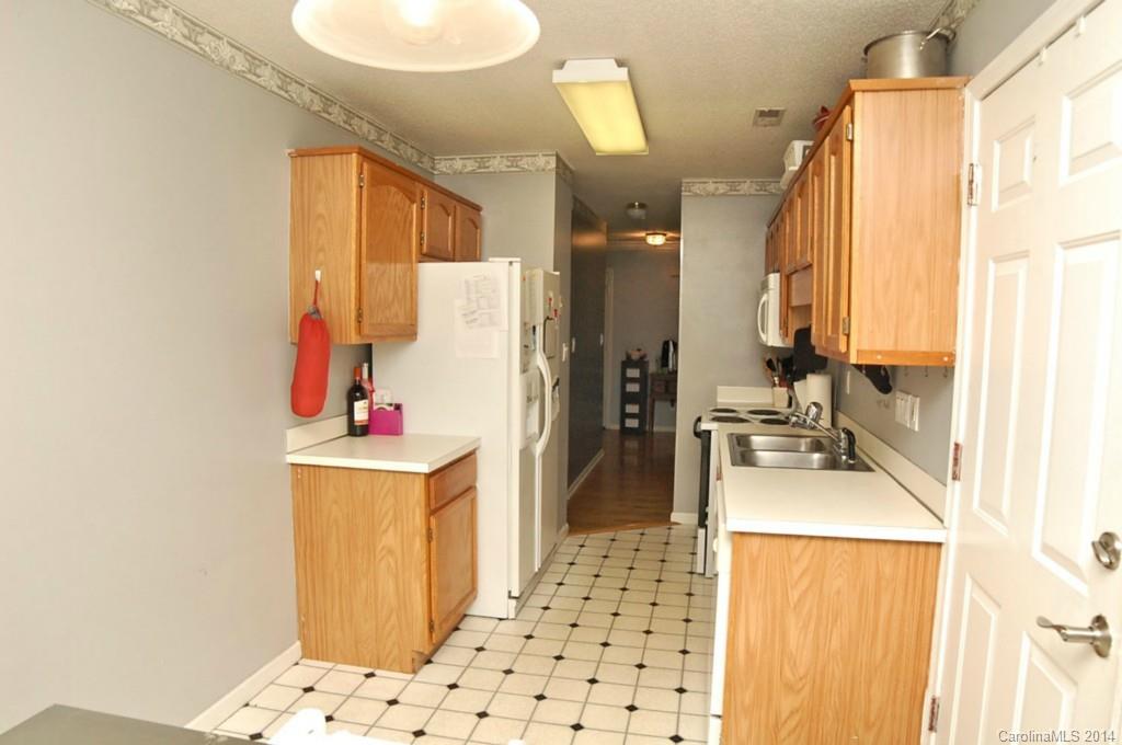 5915 Running Deer Road Charlotte, NC 28214 - Photo 14 of 24 Gallery Image 14