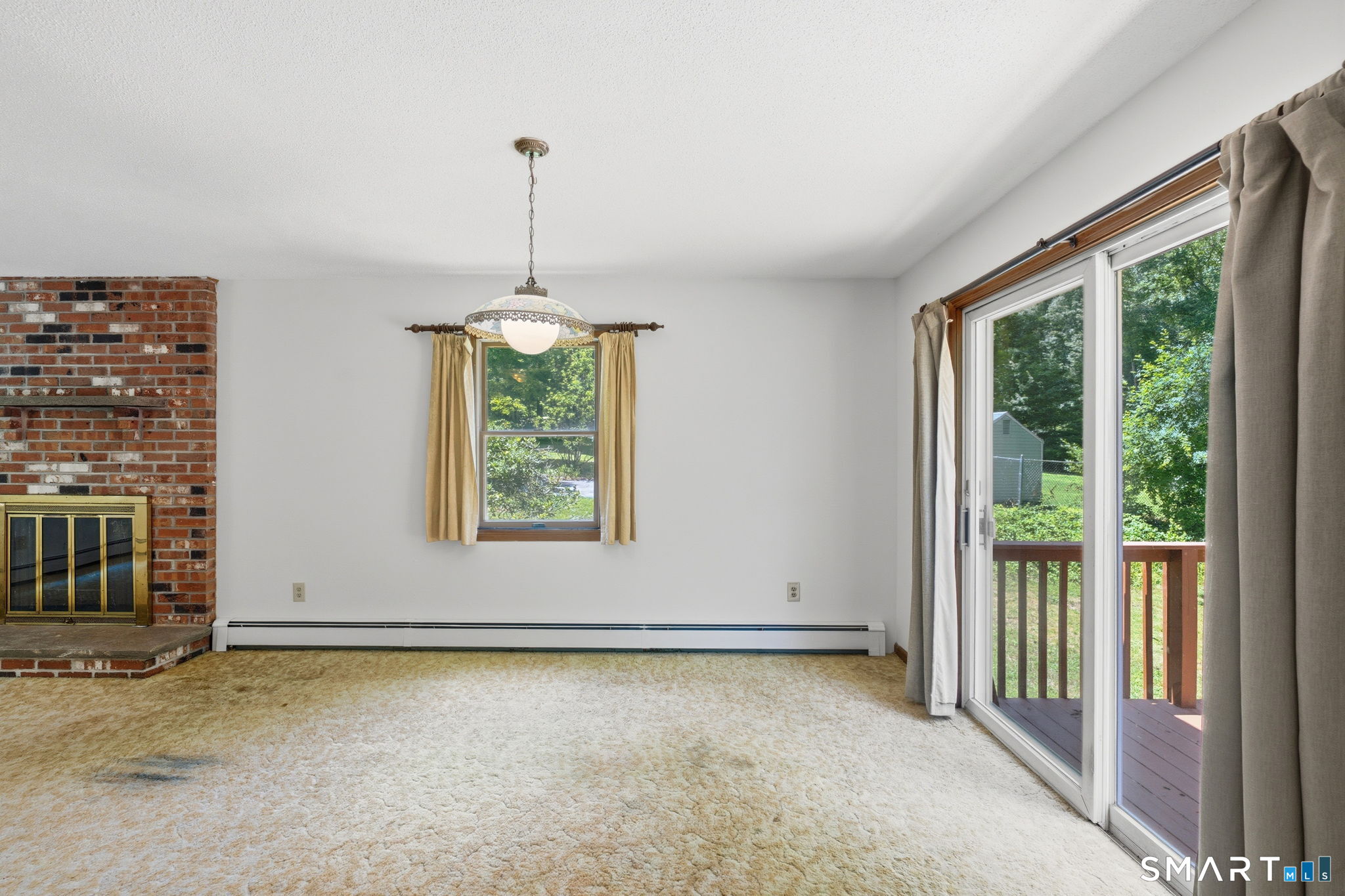 19 Holmes Road East Lyme, CT 06333 - Photo 17 of 39
