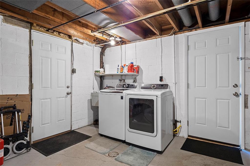 297 Hays Road Pittsburgh, PA 15241 - Photo 22 of 25 Gallery Image 22
