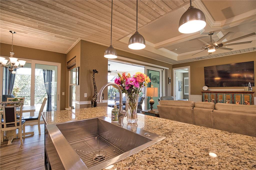 39 Medalist Road Rotonda West, FL 33947 - Photo 19 of 41 Gallery Image 19