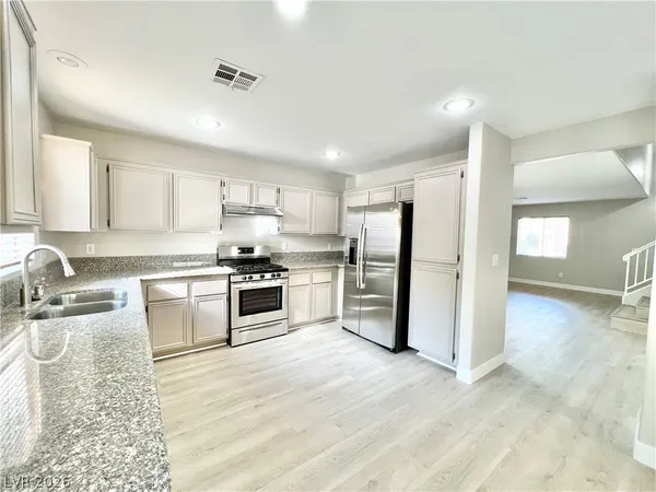 $2,300 | 1705 Encarta Street, Las Vegas, NV 89117