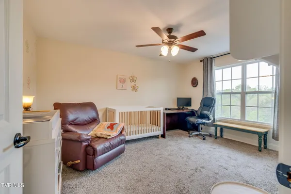 $229,000 | 704 Grays Pointe Court, Unit 39, Johnson City, TN 37615