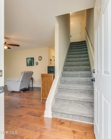 $229,000 | 704 Grays Pointe Court, Unit 39, Johnson City, TN 37615