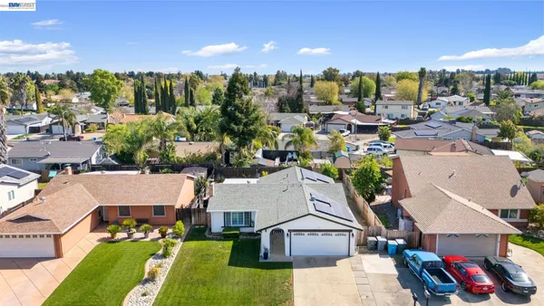 $555,000 | 1143 Bedford Way, Vacaville, CA 95687