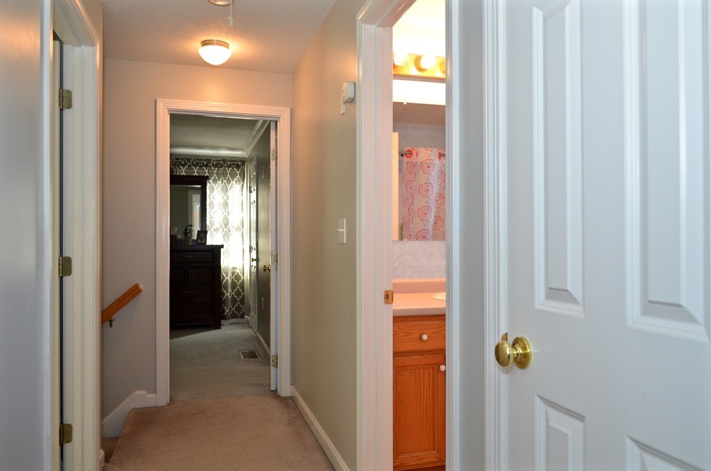 44 Lancaster Road Clinton, MA 01510 - Photo 17 of 30