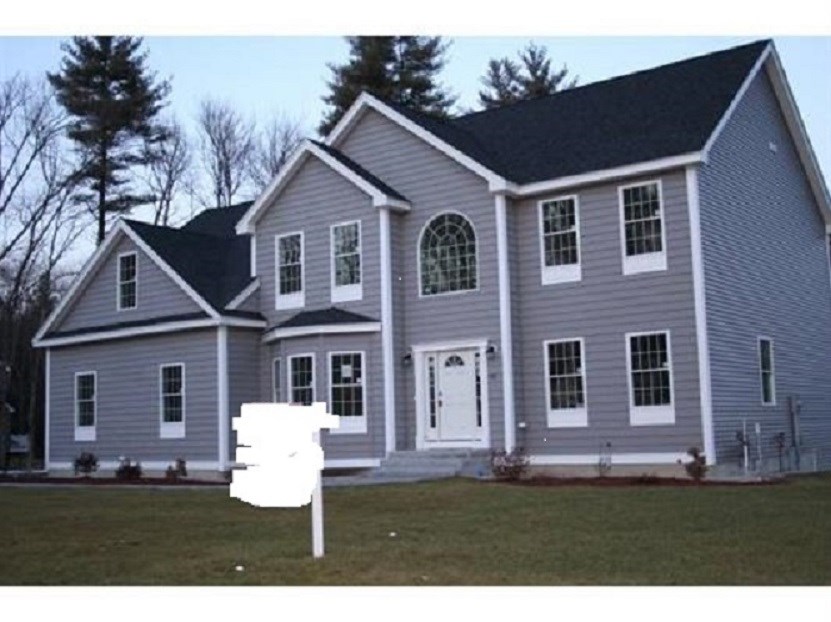 49 Silver Brook Road Salem, NH 03079 - Photo 1 of 1 Gallery Image 1