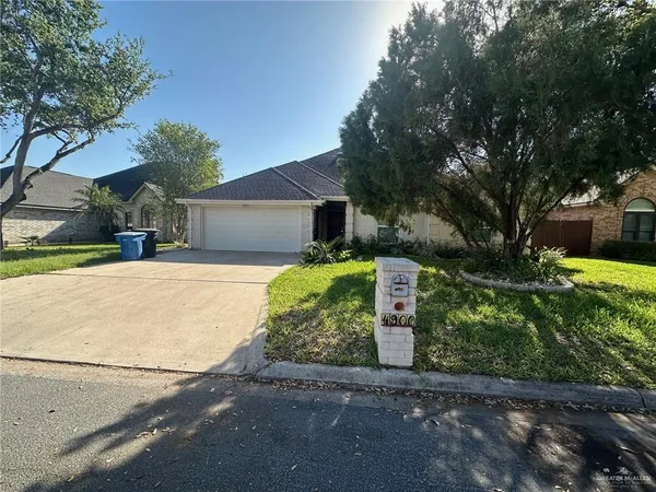 $2,000 | 4900 North E Street, McAllen, TX 78504