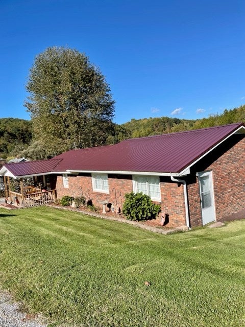227 Bailey Road Cedar Bluff, VA 24609 - Photo 11 of 32 Gallery Image 11