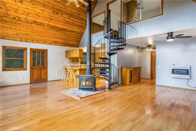 a view of a kitchen with furniture and a kitchen
