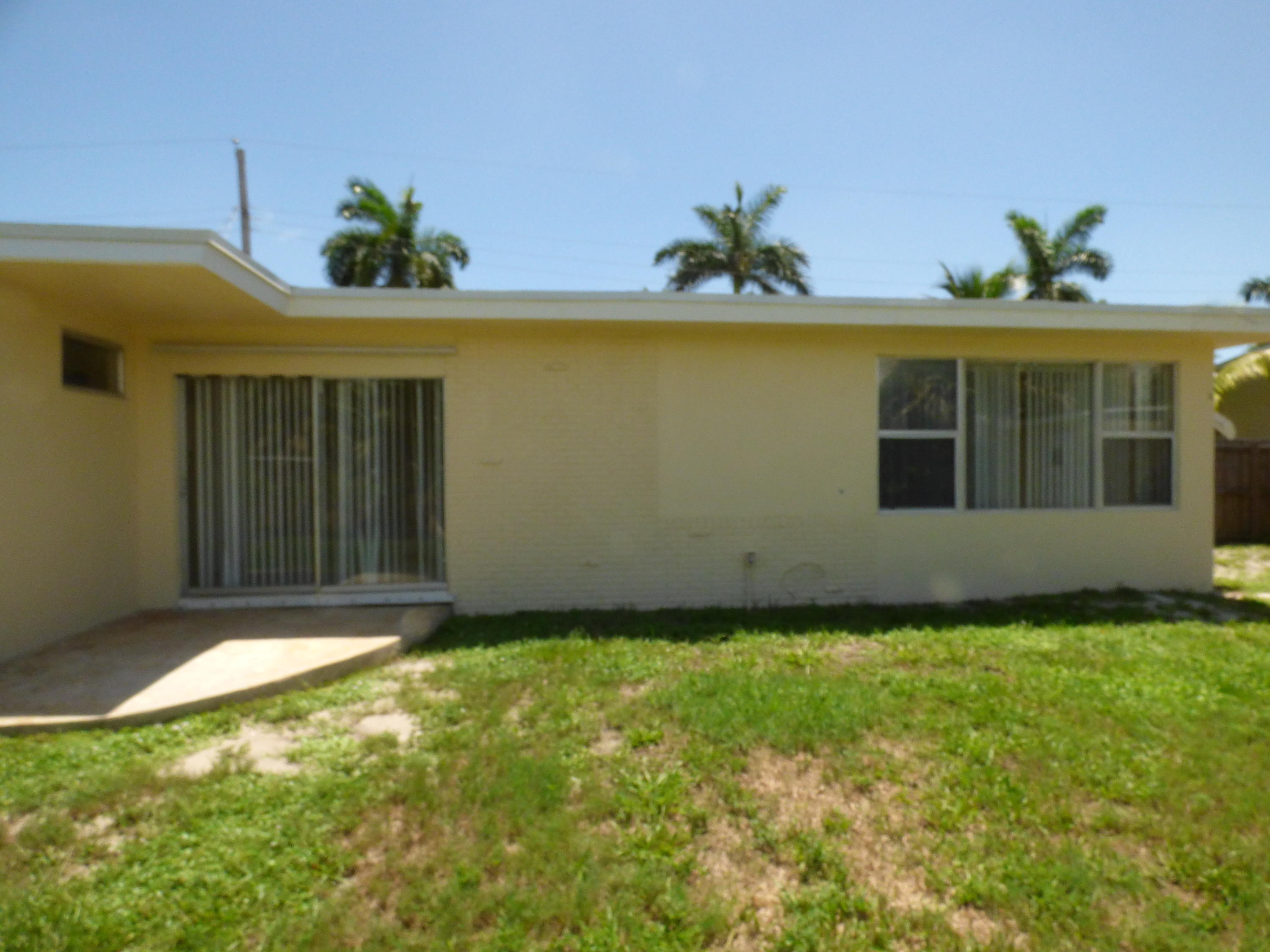 3073 Palm Road West Palm Beach, FL 33409 - Photo 19 of 23 P1010179