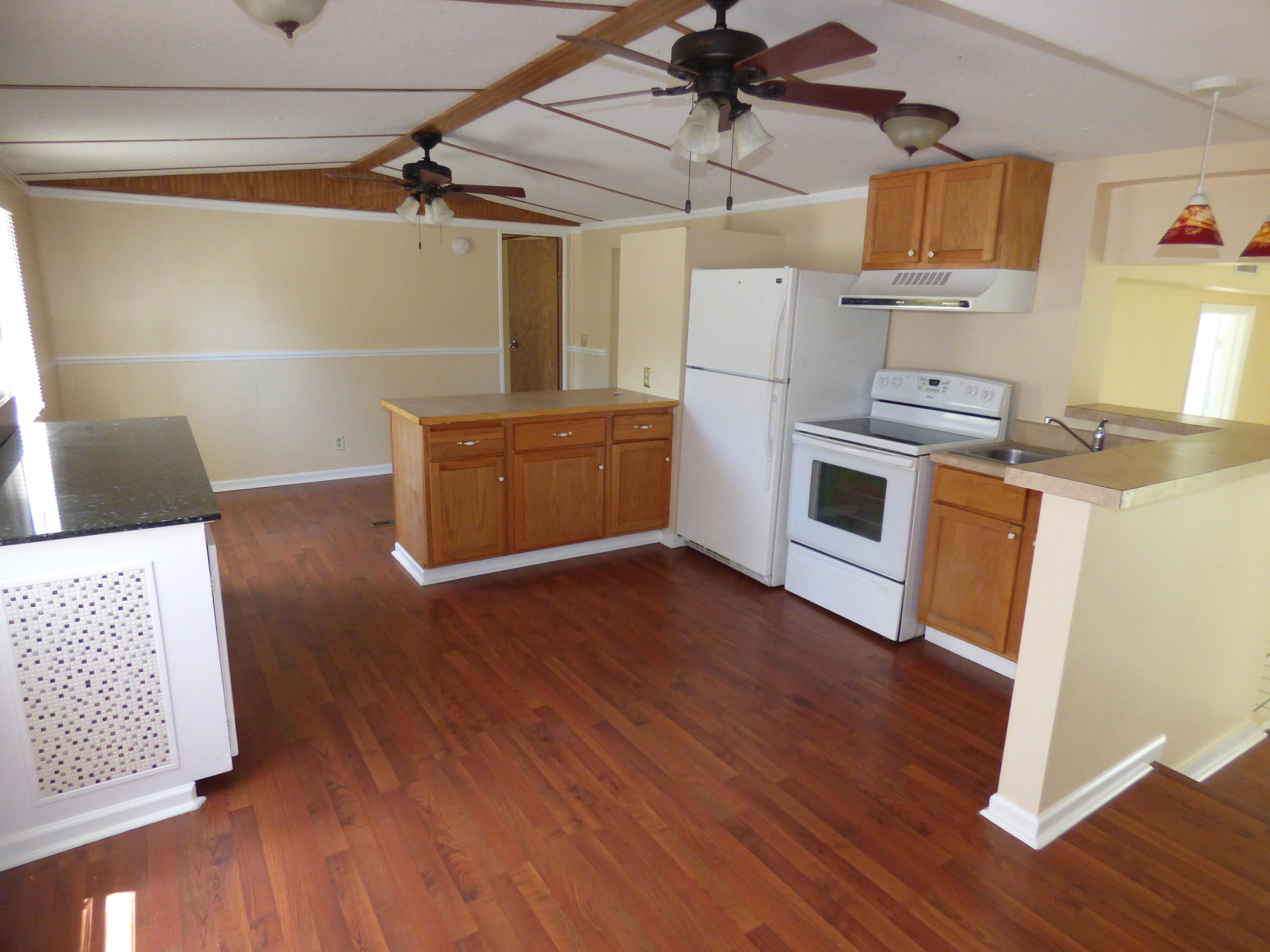 3073 Palm Road West Palm Beach, FL 33409 - Photo 8 of 23 P1010168