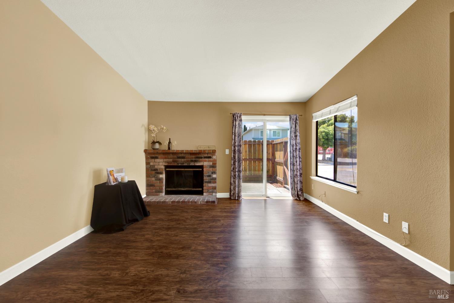 903 Daniel Street Fairfield, CA 94533 - Photo 12 of 51